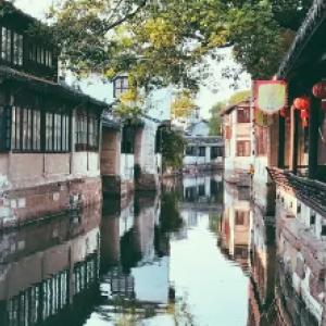 你能接受奖学金被打折或者平分给别人吗？游戏画面